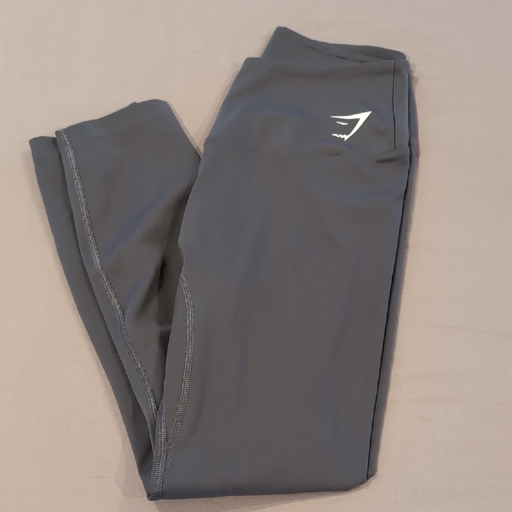 Gymshark gray Leggings, 7/8 Length. Size Small